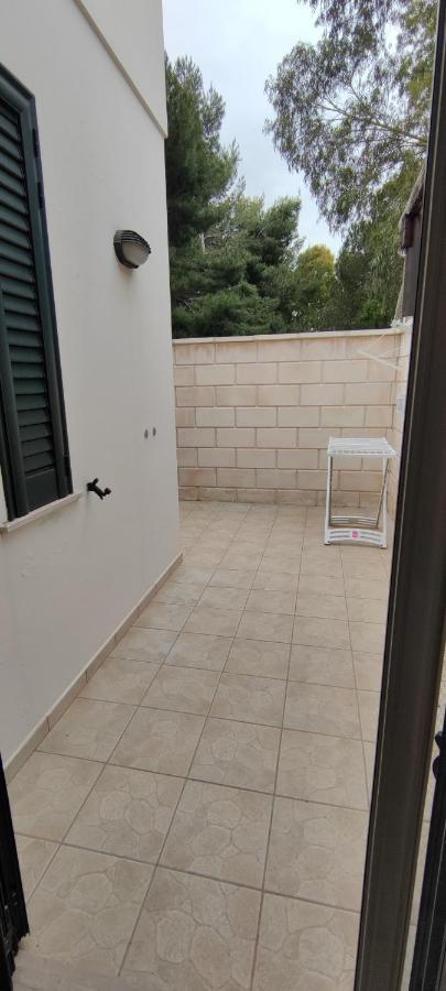 Casa Vacanze Il Sorriso Di Emi Torre Suda Eksteriør billede