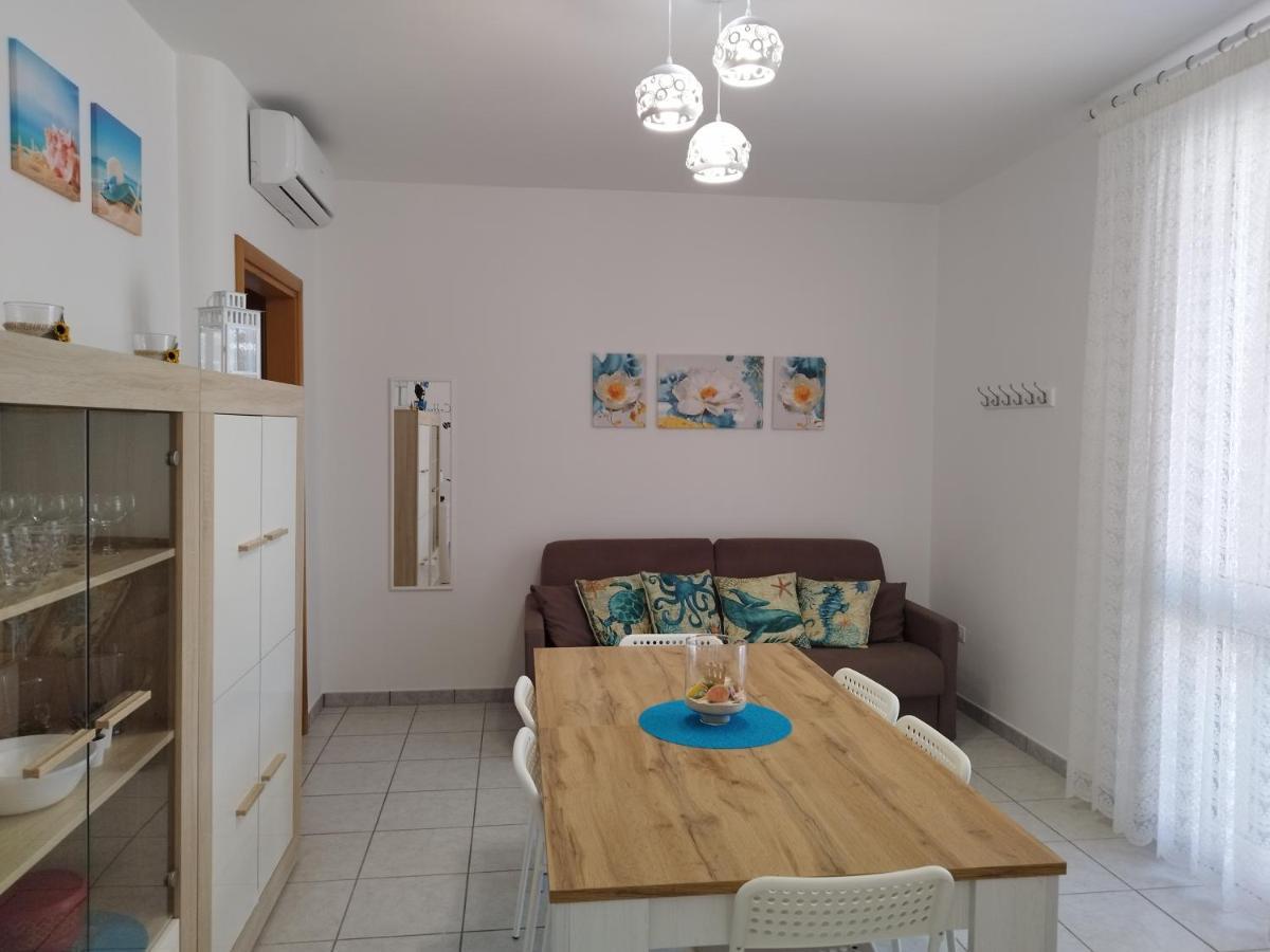 Casa Vacanze Il Sorriso Di Emi Torre Suda Eksteriør billede